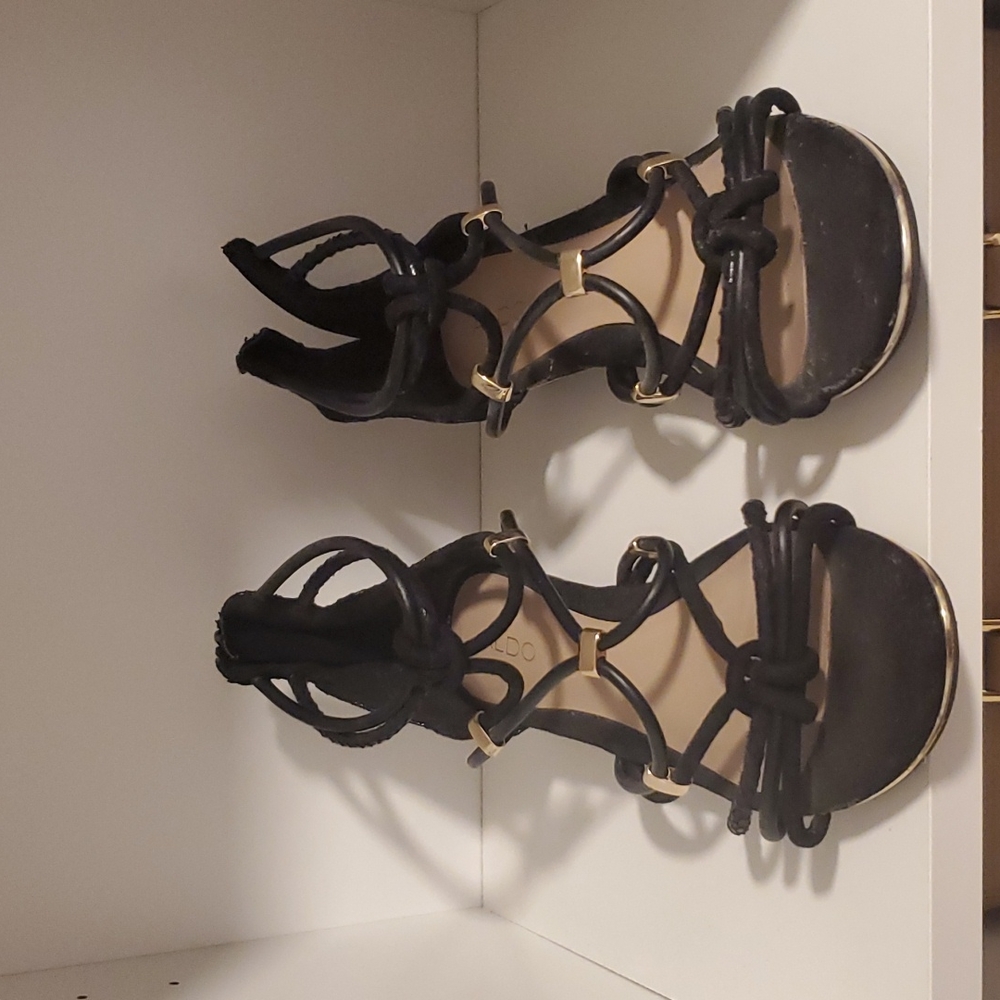 Black sandals (8)
